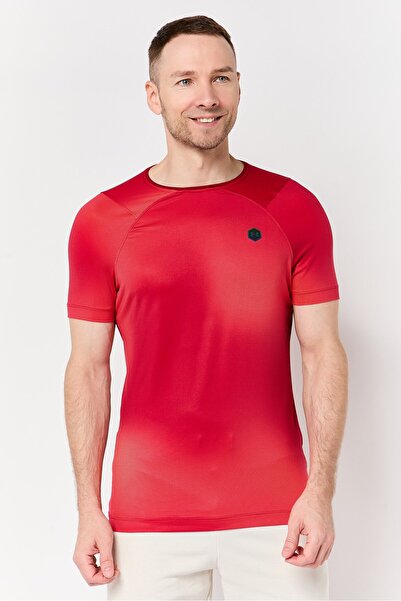 Under Armour Men UA Rush Fitted Short Sleeve Training T-Shirt, Red