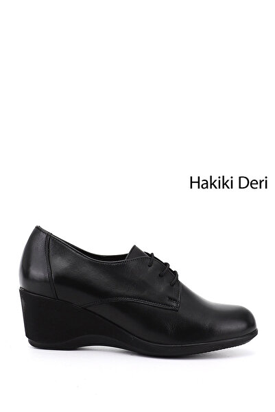 GÖNDERİ(R) Women's Black Lace-Up Padded Sole Genuine Leather Shoes