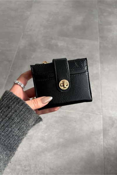 Yuka Atelier Nova Buckle Faux Leather Wallet