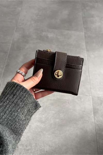 Yuka Atelier Nova Buckle Faux Leather Wallet