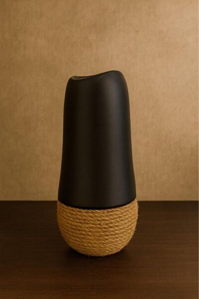 Oss elhetraf Matte black decorative vase with rope – modern rustic design