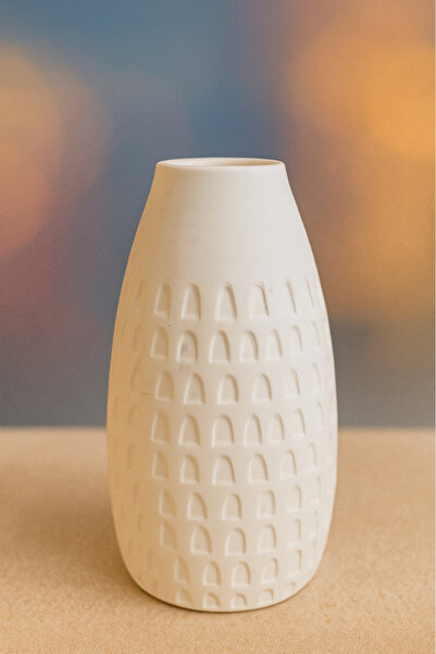 Oss elhetraf Modern geometric ceramic decorative vase in white