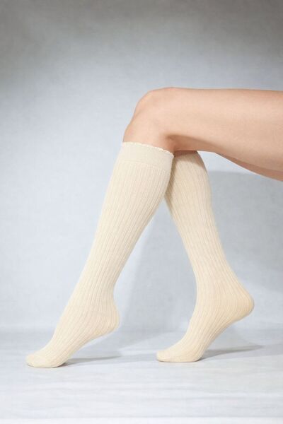 Daymod Дамски кремави ребристи дебели чорапи до коляното