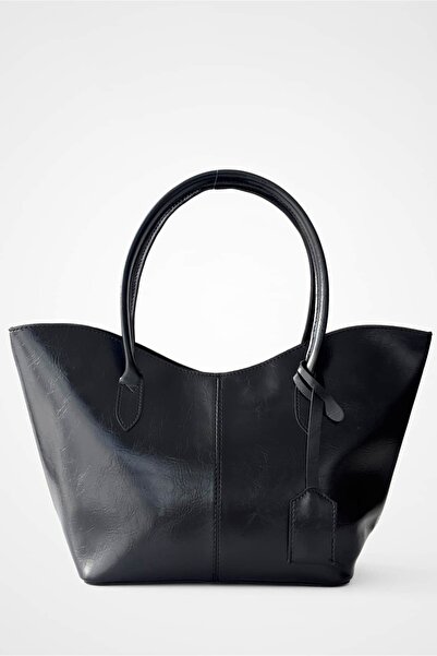 Yuka Atelier Pure Faux Leather Shoulder Bag