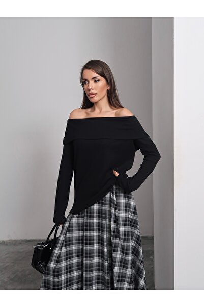 Paw Garage Women's West Madonna Collar Soft Sweater - Blouse