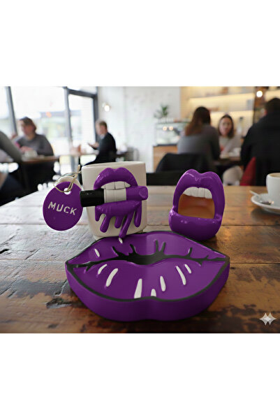 Renklerin Atölyesi Dudaklı sunum takımı