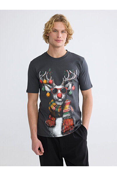 LC Waikiki RMZ GİYİM FARKIYA تي شيرت رجالي بياقة روبا بتصميم عيد الميلاد