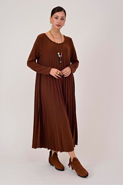 Marjinal Kadın Triko Kolye detaylı Pileli Elbise