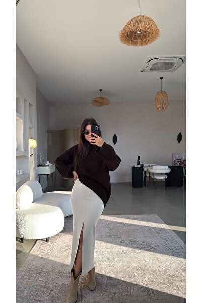 Buket Teke Fusta din oțel bej cu fante în față