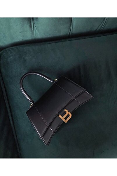 bag Women's handbag, modern style, distinctive curved design