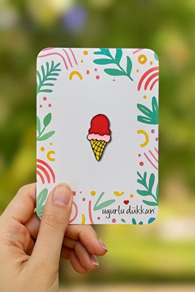 uğurlu dükkan Sarı Külahta Kırmızı Top Dondurma Rozet