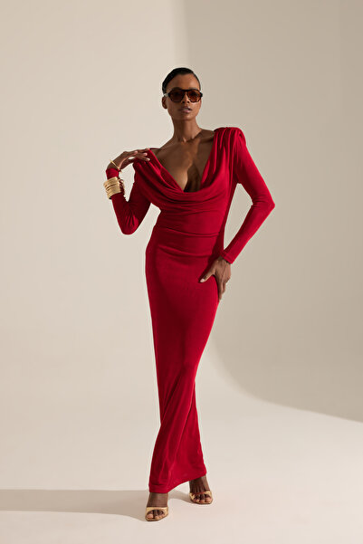 BETTY & SAM Philippe Kırmızı Degaje Dekolteli Uzun Elbise