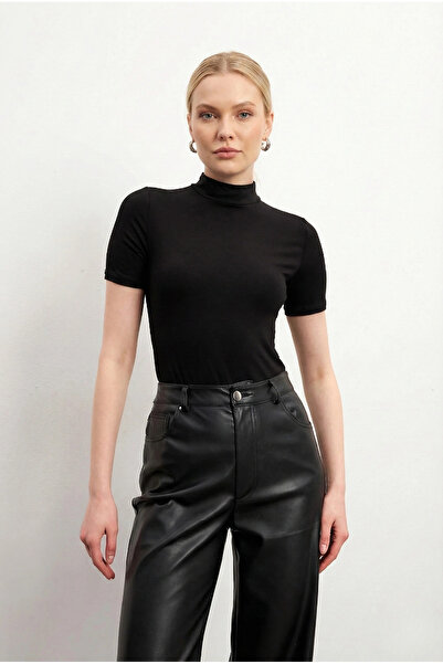 MetuCA Women's Black Half Turtleneck Short Sleeve Stretchy Stretch Fabric Cot...