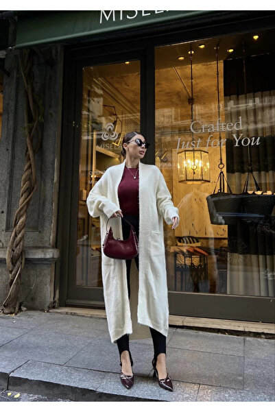 IVORA WEAR Long Cardigan with Knitwear Pockets - White