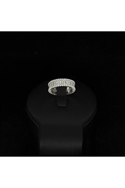 Generic خاتم زركون دقة الماس باصدار خاص لون فضي بضمان على اللون ABH-8371/53RW