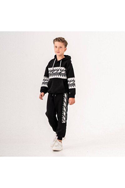 Mamnon Two-piece black and gray set with hat