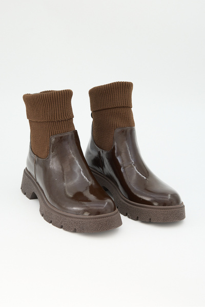 Jande Kadın Kahverengi Rugan Hakiki Deri Çorap Detaylı Bot