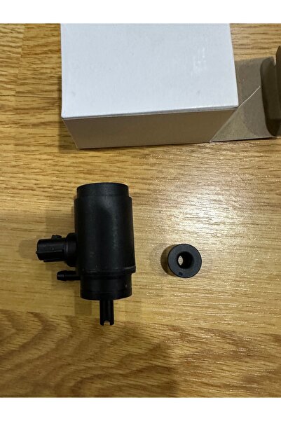 Jcb cam suyu motoru pompası 12 volt