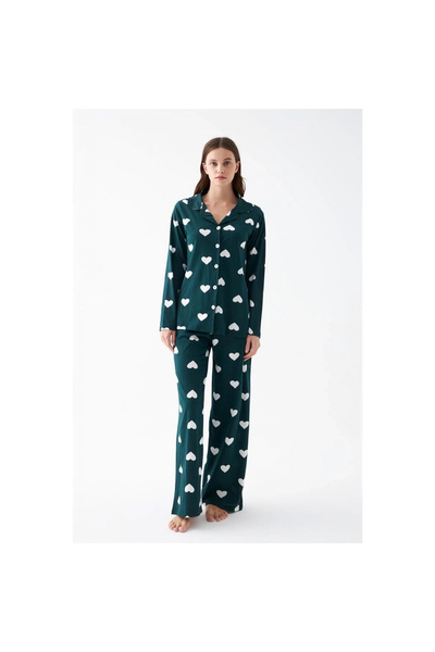 Narnuga Mi̇ray- Women's Emerald Green Heart Patterned Buttoned Cotton Pajama Set