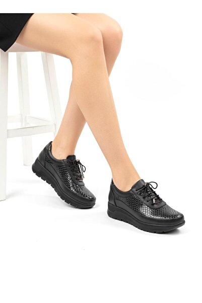 MİRATERLİK ORTOPEDİK TERLİK VE AYAKKABI Mira Orthopedic Women's Leather Shoes...