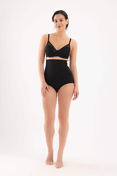 CARINA Miniature bra decorated with lace