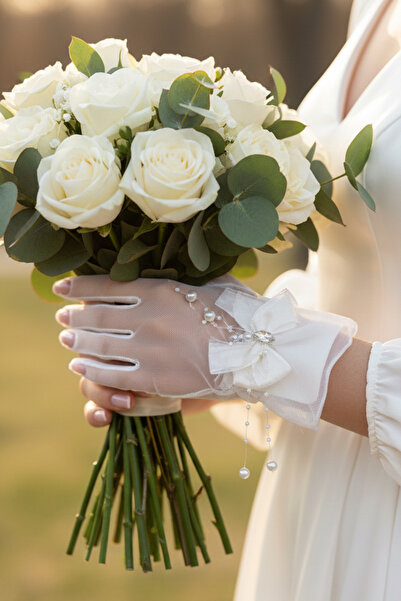 Limelia Hayal Tulle Bridal Gloves - Wedding Gloves with Pearl Branch and Crystal Stone Bow Detail