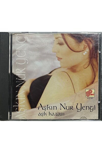 Plak İstasyonu (ليس أسطوانة موسيقية، بل قرص مضغوط) قرص مضغوط أشاكين نور يينجي...
