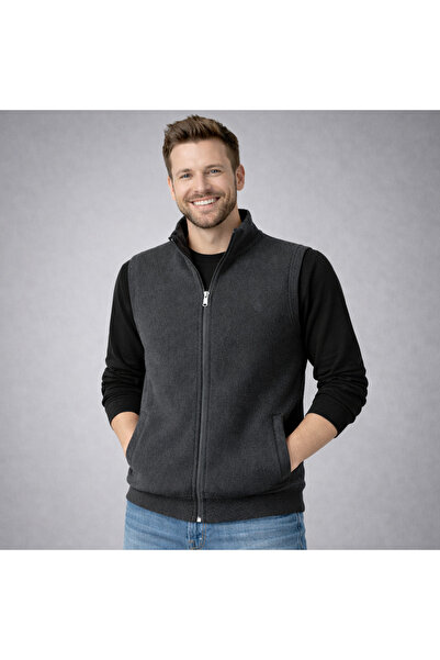 DYNAMO Thessaloniki Knitted Vest