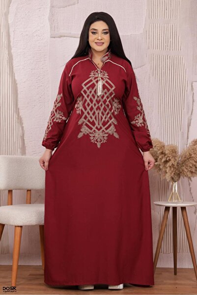 Generies A cotton abaya made from lightweight natural cotton fabric with a belt at the waist that adds a touch of elegance, and elasticated sleeves.