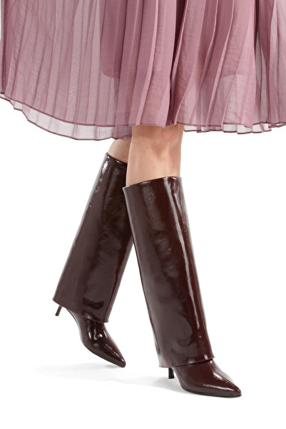 PİMORA Smeđe naborane čizme od lakirane kože, duge, na navlačenje, sa šiljati...