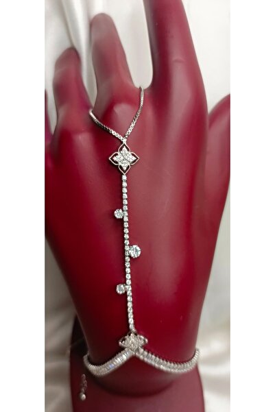 Poyi Aksesuar شاميران بتفاصيل من سلسلة سو يولي يونكا مع مصعد