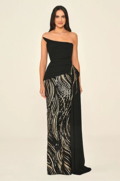 ALFABETA A long crepe dress embellished with sequins, featuring an asymmetrical design and a strapless top.