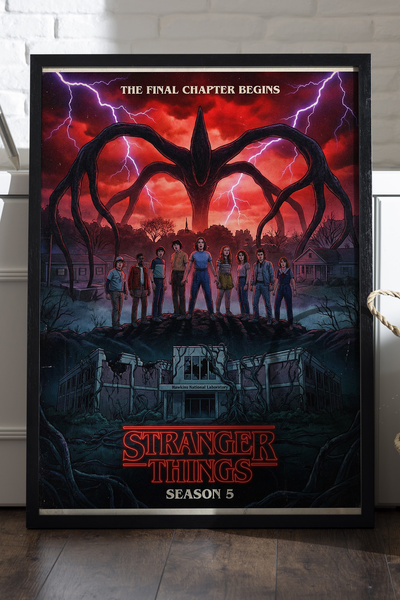 Duvarda Stranger Things Siyah Ahşap Çerçeveli Poster, Dizi Duvar Tablosu
