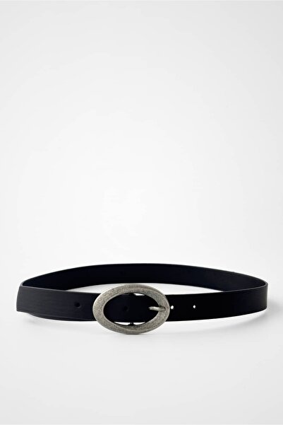 Yuka Atelier Faux Leather Oval Belt with Antique Buckle Detail