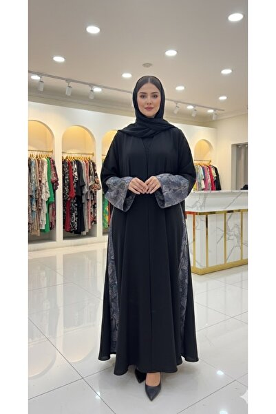 Nasa A flared abaya with geometric embroidery