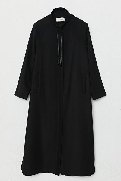 Nihan Büyük Beden Bağcık Detaylı Manto Siyah