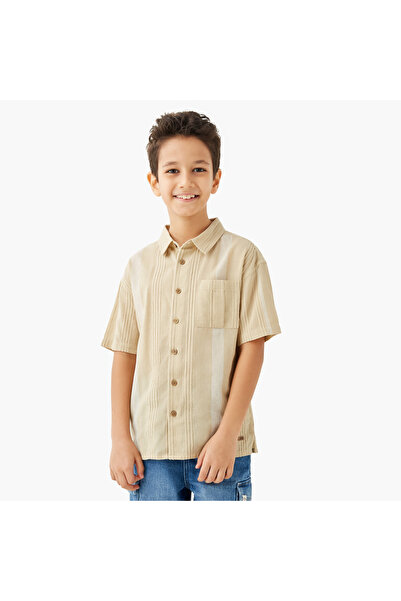 ELIGO قميص مخطط بياقة وجيب وأكمام قصيرة