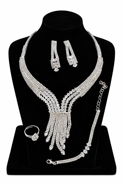 TAKIŞTIR Gümüş Renk Taş Detaylı 4'lü Abiye Set