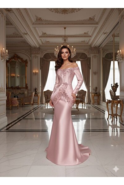 AMAZ Rose Symphony evening gown with a corset design and luxurious hand embroidery