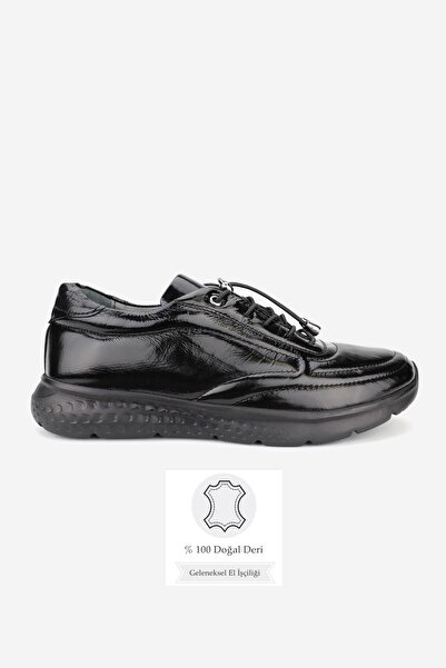TUNAELLİ Women's Black Patent Leather Genuine Natural Leather Smart Lace-Up Orthopedic Shoes
