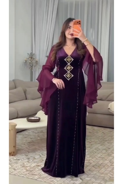 Princess costumes Evening dress available in two colors