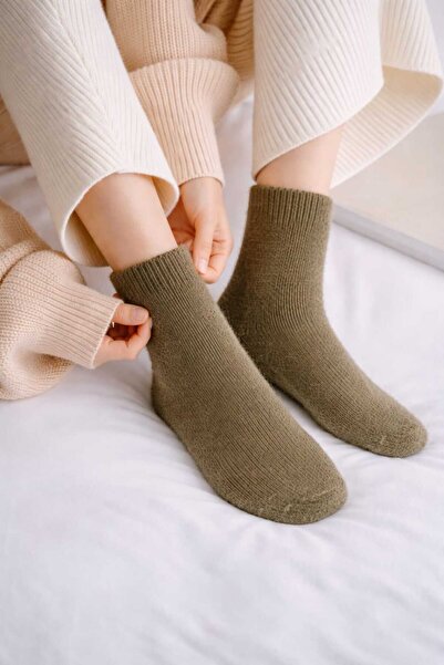 gigigiyim جوارب صوف نسائية من ستريننا أنجورا