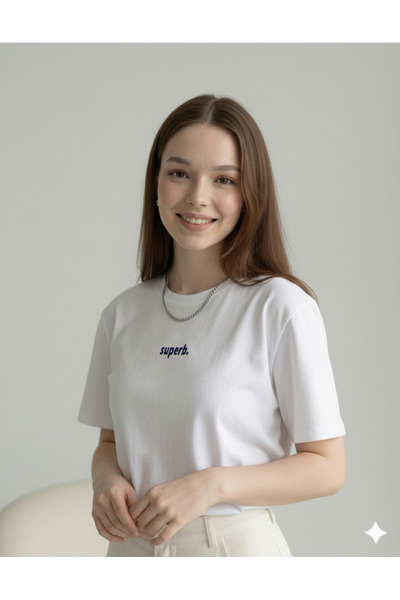 FAVORİST Superb. Printed White Crew Neck Cotton Women's Regular Fit Tshirt