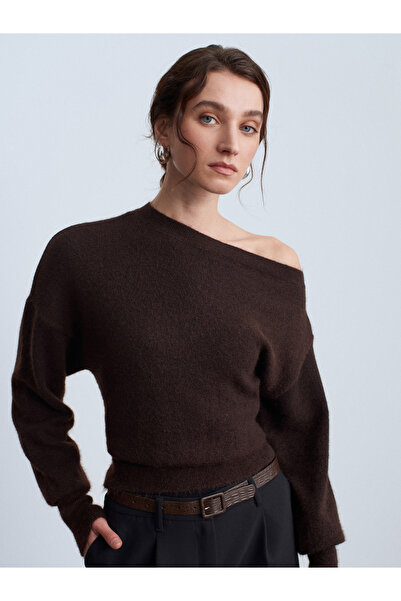 Dilvin 10857 Boat Neck Soft Sweater-Brown