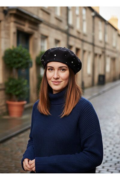 Mollycrush Women's Black Stone Detailed Beret |   Stylish Winter Accessory