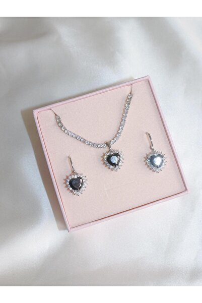 Reorah Collection Royal Heart Choker Necklace and Earring Set - Silver Color