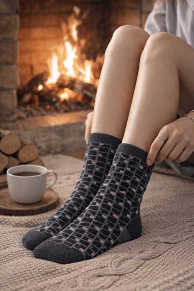 gigigiyim جوارب نسائية منقوشة بنمط البقلاوة الهندسية