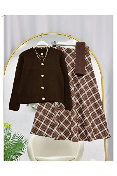 YEDİLALE Plaid Skirt with Heart Buttons Tricot Cardigan Double Set [Excluding Shawl]