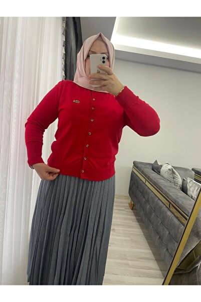 Sara Deluxe WOMEN'S BUTTONED KNIT CARDIGAN