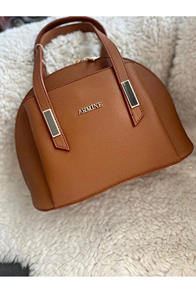 Armine A Timeless and Versatile Handbag That Combines Everyday Chic and Elegance on the Go.